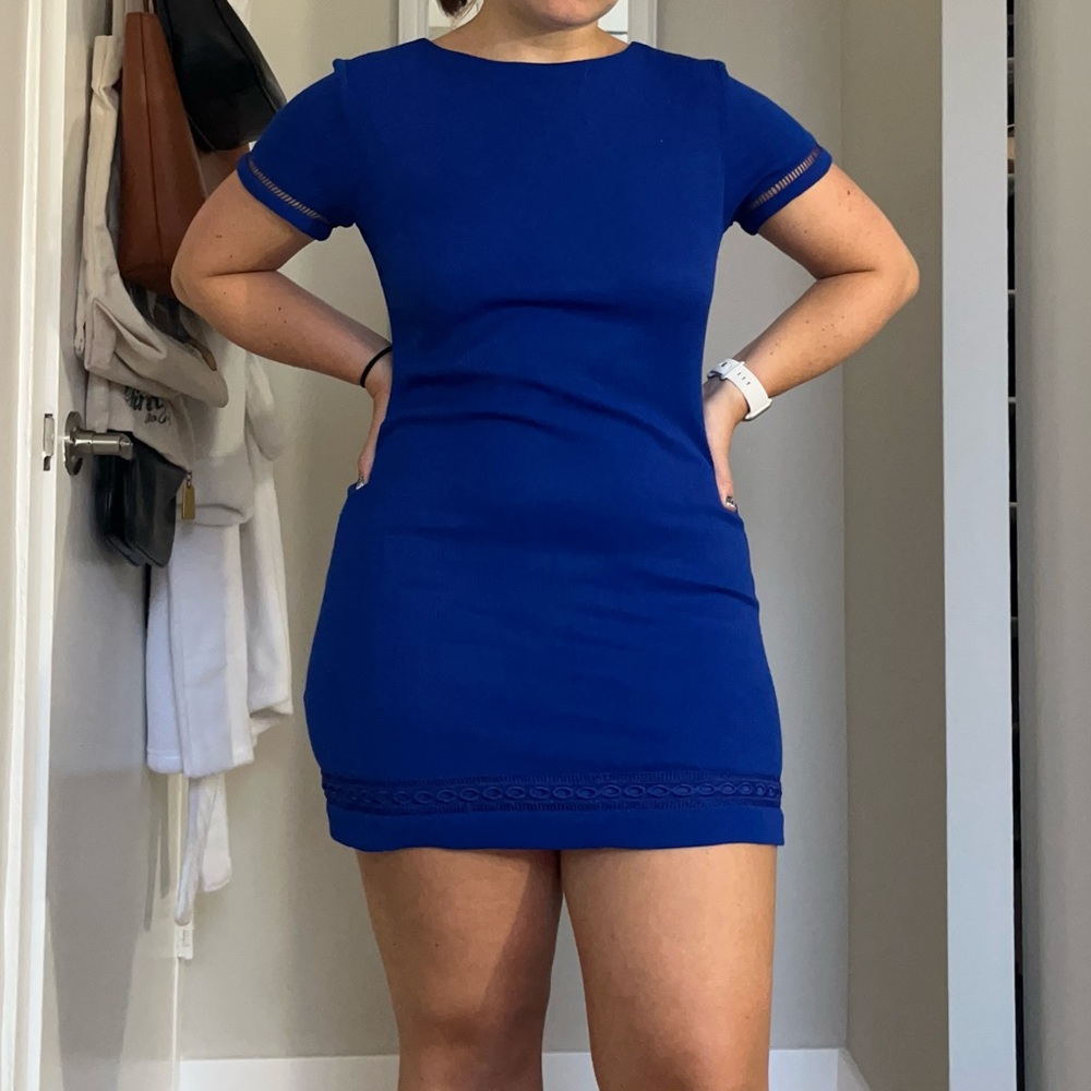Lulu’s royal blue t-shirt dress